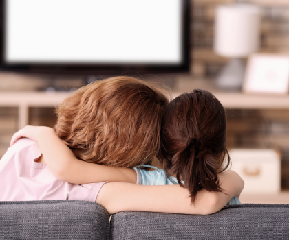 MARATONA MÃE E FILHA – 6 filmes e séries pra assistir com a sua filha e ficar pertinho de novo, sem tela separada